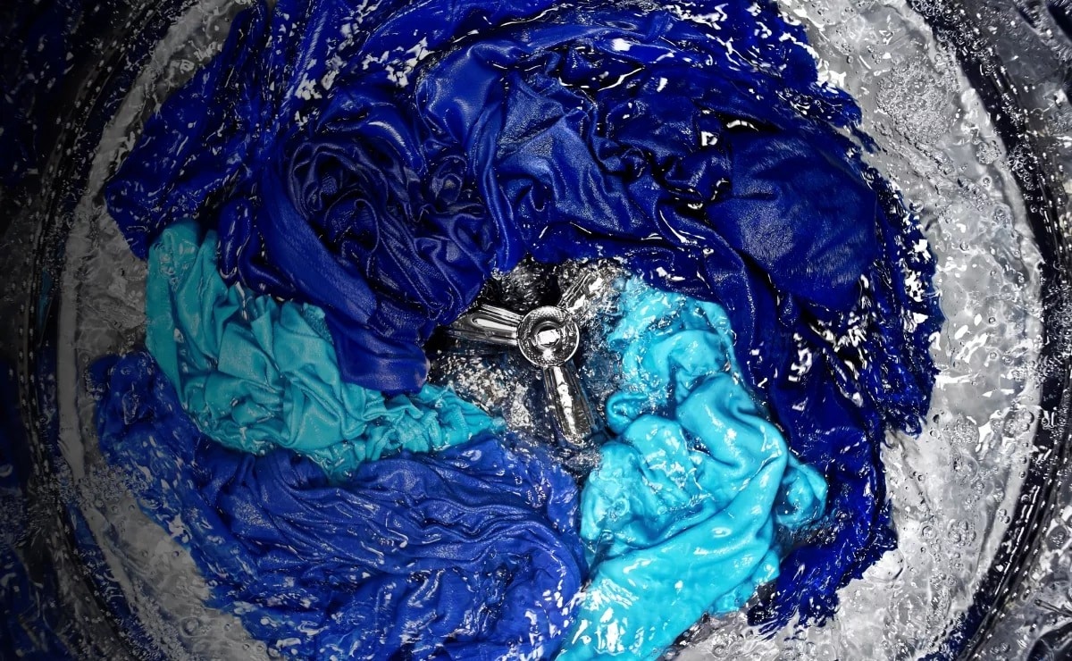 Treating Sweat Stains on Shirts: Treating Sweat Stains Without Setting Them in Heat