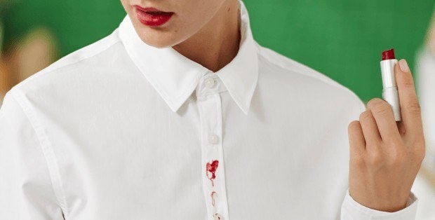 Removing Makeup Marks from Clothes: Beauty-Product Marks Need Different Precautions