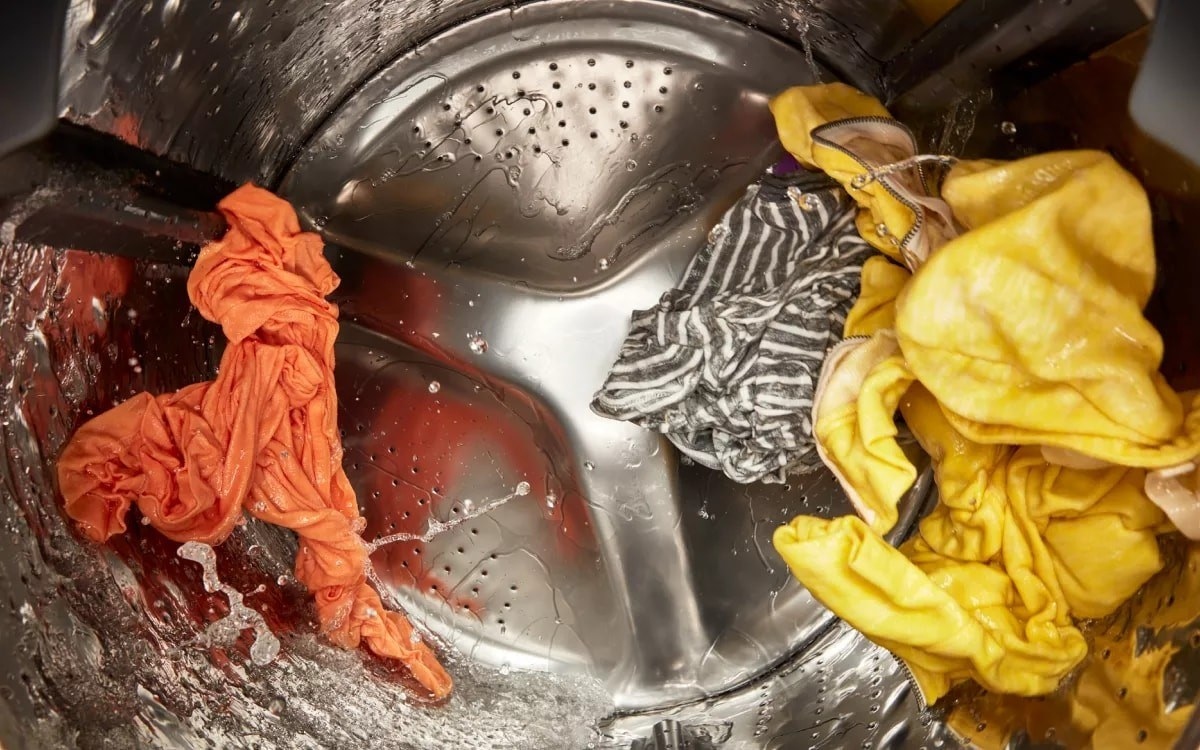 Cold and Warm Wash Comparisons: Water Temperature Affects Fabrics Differently
