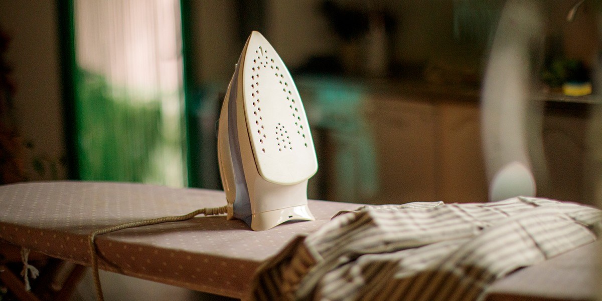 Empty a Steam Iron before Putting It Away