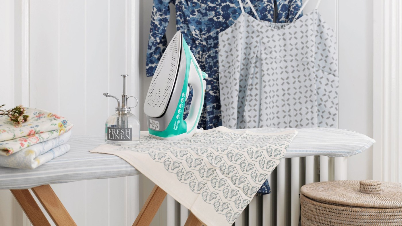 Check an Iron's Steam Capability Before Using It Vertically